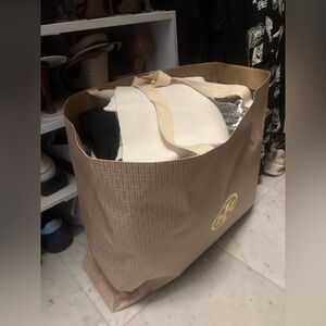 Mistery Bag!  More than +25 pieces of clothing